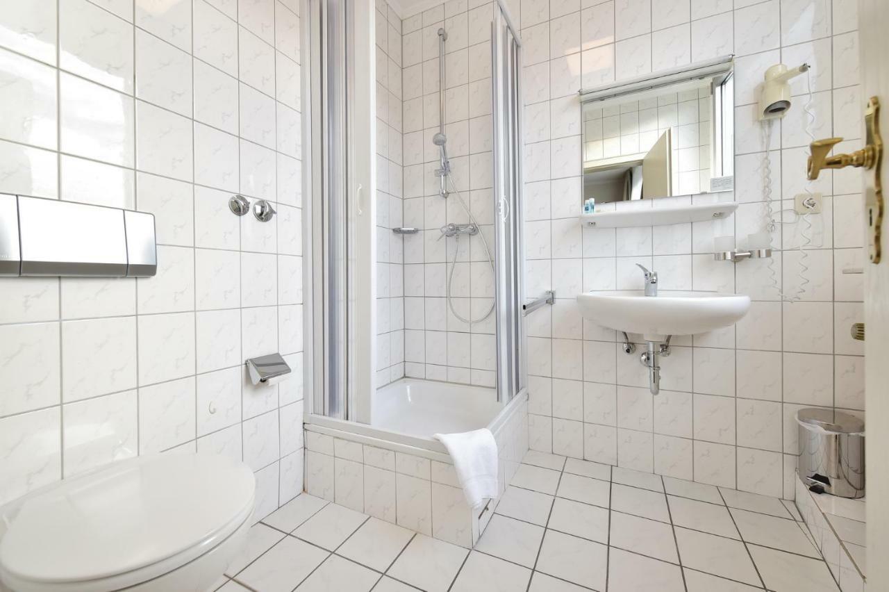 Hotel Buergerhof Cologne Luaran gambar