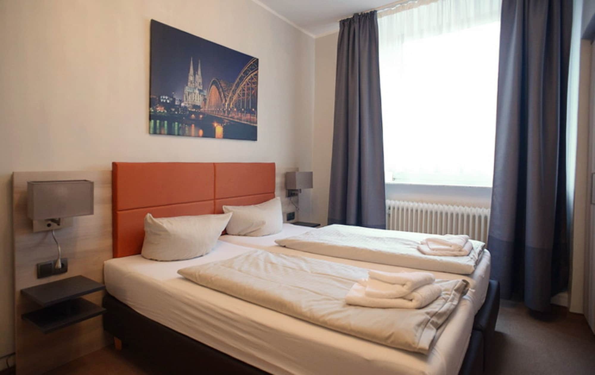 Hotel Buergerhof Cologne Luaran gambar