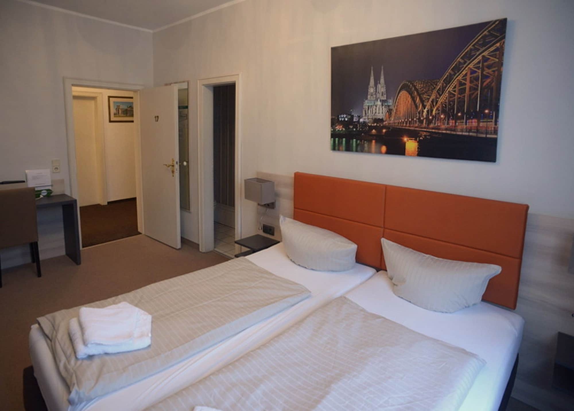 Hotel Buergerhof Cologne Luaran gambar